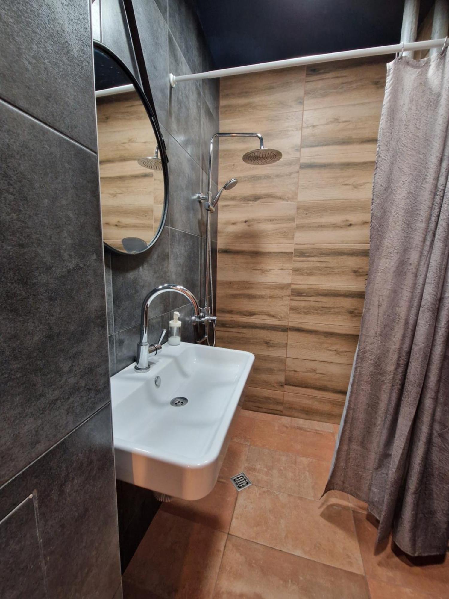 Homey Art Apartment Next To Drujba Lake Metro Stations And Bul.Tsarigradsko Shose Sofia Zewnętrze zdjęcie